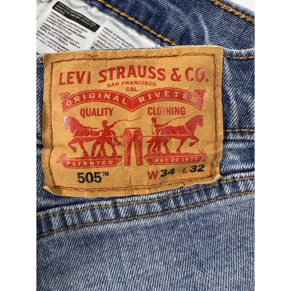 Levis 505 Jeans Mens 34x32 Blue Denim Straight Leg Medium Wash